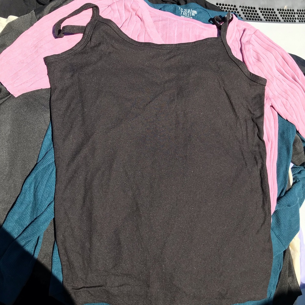 Black rib tank top
